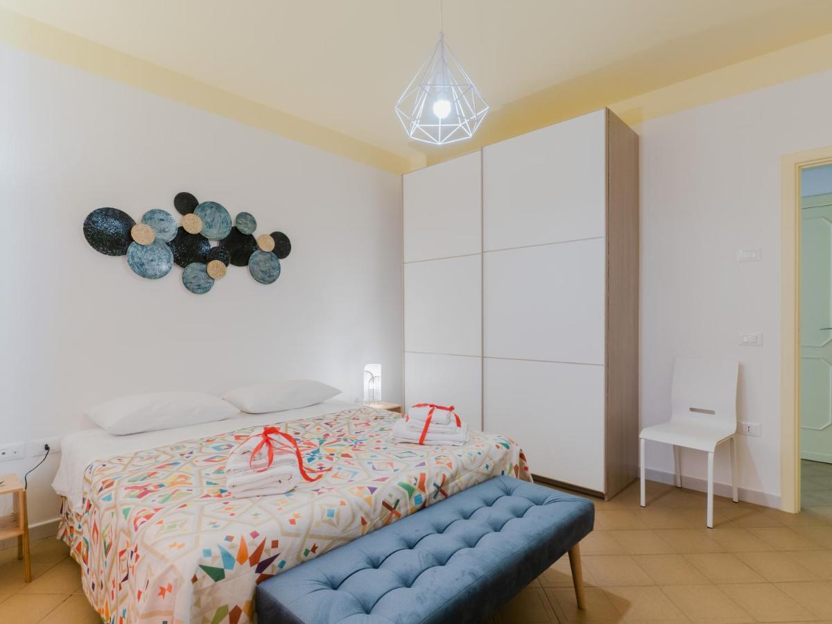 Salento 4 Stars - Blue & Yellow Squinzano Εξωτερικό φωτογραφία