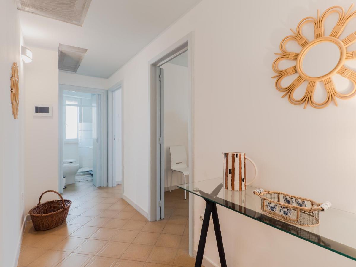 Salento 4 Stars - Blue & Yellow Squinzano Εξωτερικό φωτογραφία