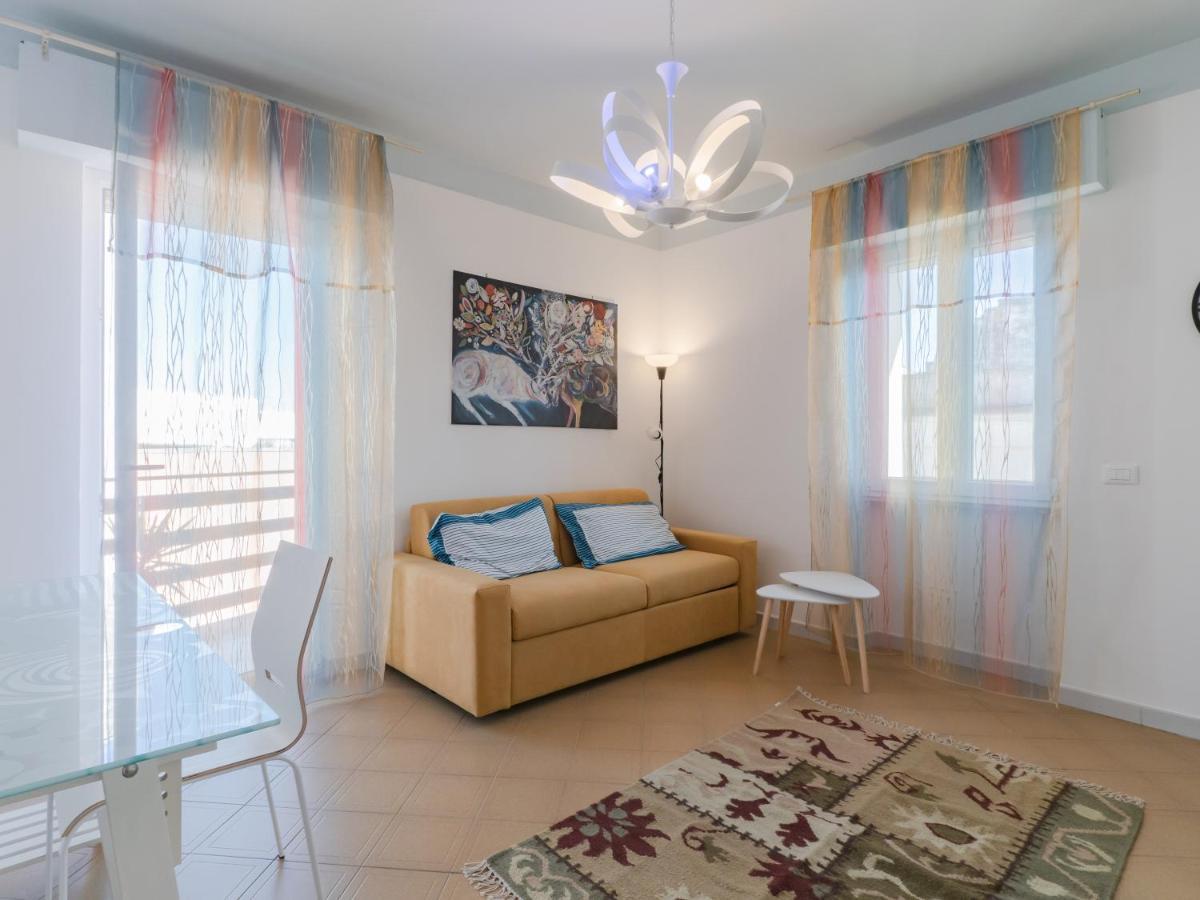 Salento 4 Stars - Blue & Yellow Squinzano Εξωτερικό φωτογραφία