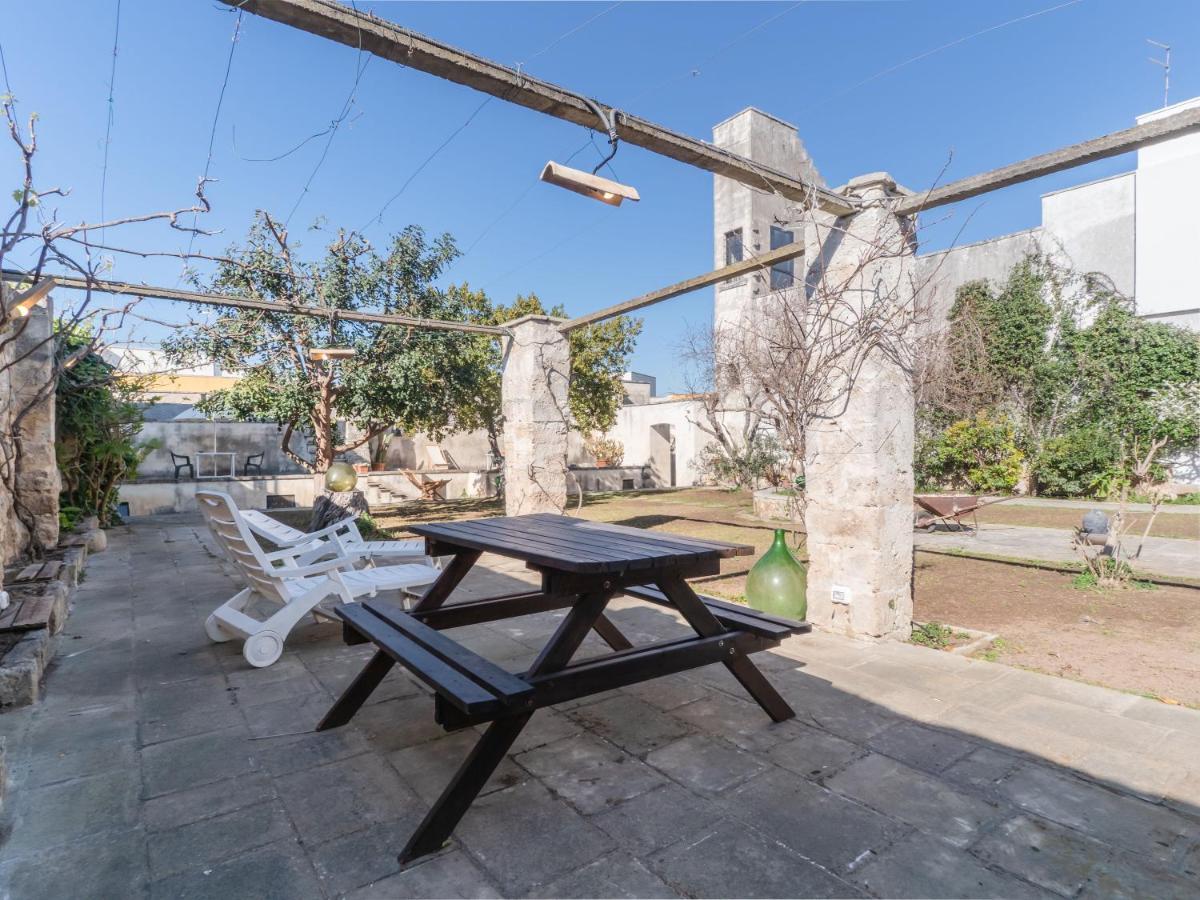 Salento 4 Stars - Blue & Yellow Squinzano Εξωτερικό φωτογραφία