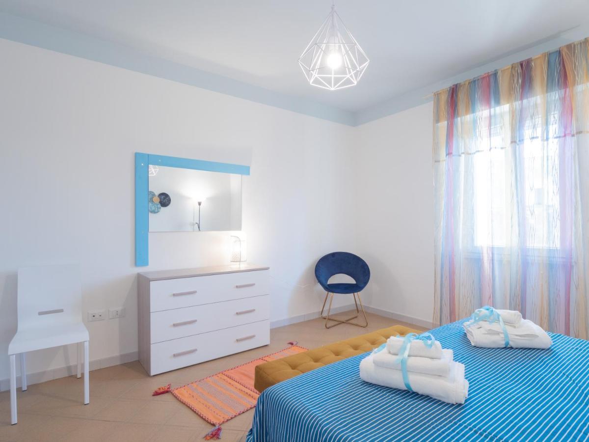 Salento 4 Stars - Blue & Yellow Squinzano Εξωτερικό φωτογραφία